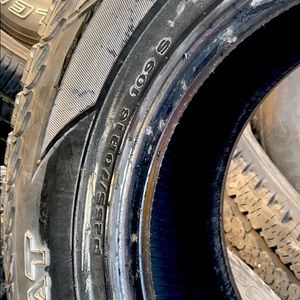 Size p255/70R18 price&350 all valve and all